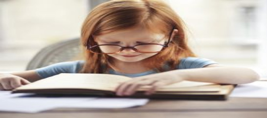 چگونه کتاب مناسب سن کودک انتخاب کنیم؟
